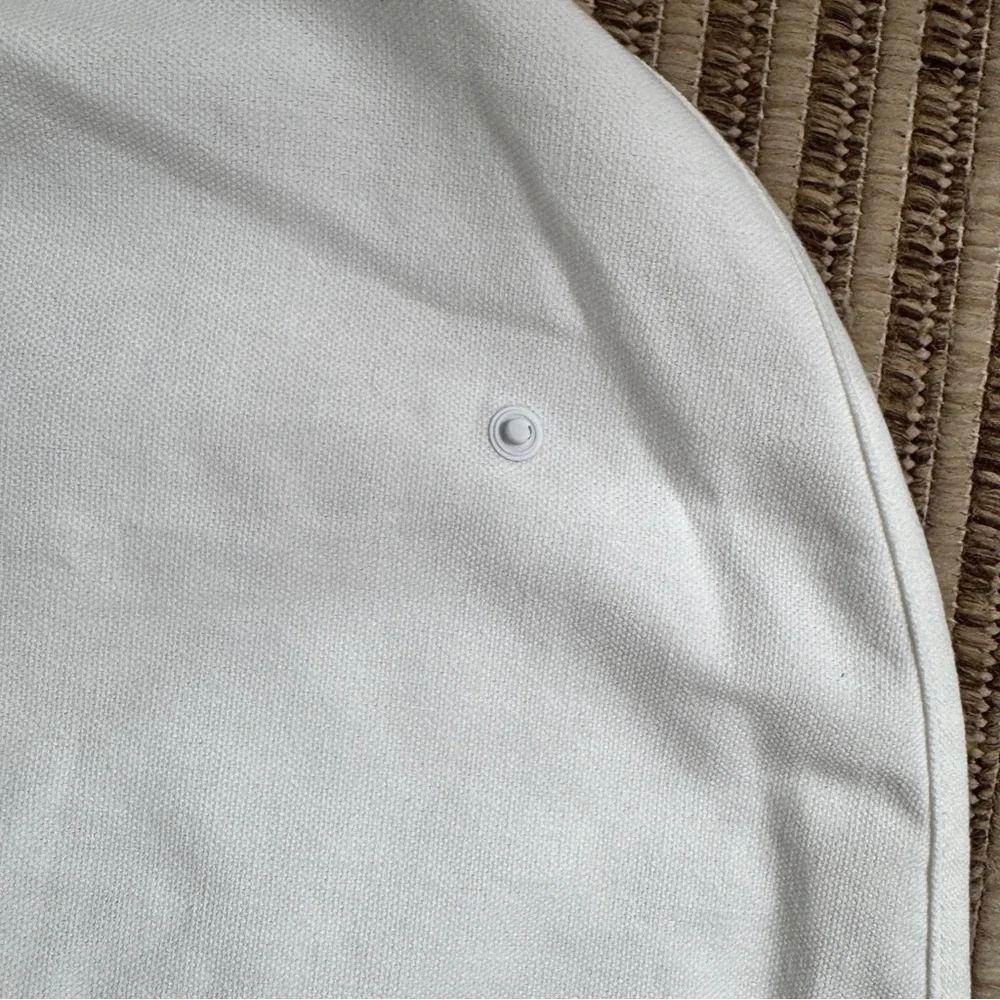 Gucci White Garment Bag Huge Zip Snap Fold Handles